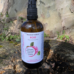 Macérat solarisé de rose